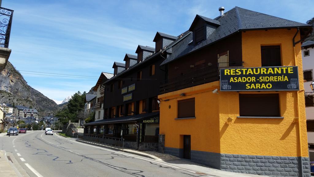 Hotel Sarao エスカリリャ エクステリア 写真
