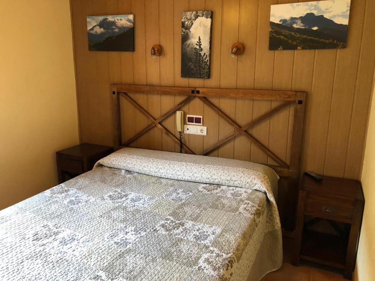 Hotel Sarao エスカリリャ エクステリア 写真