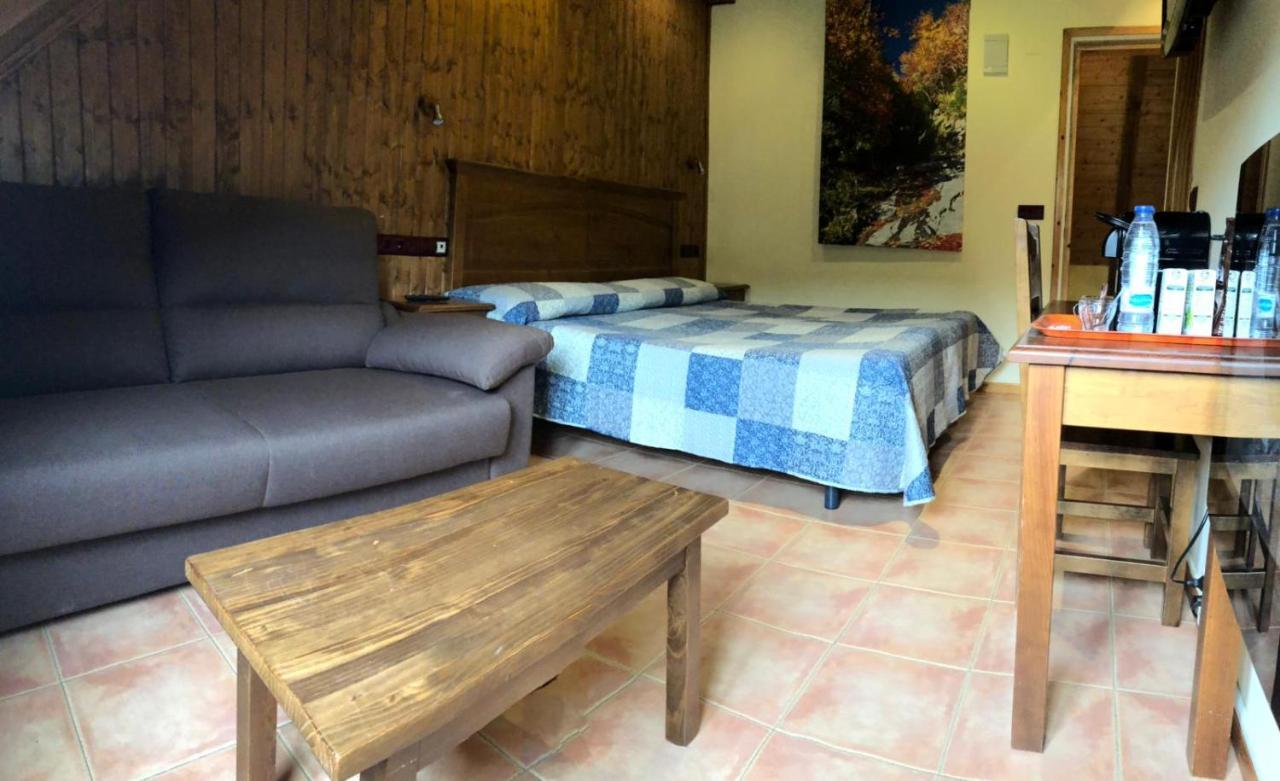 Hotel Sarao エスカリリャ エクステリア 写真